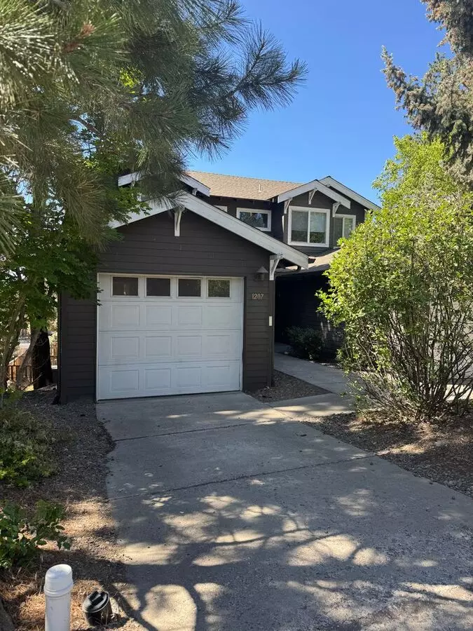 Updated Duplex In Nw Bend House for rent in Bend, OR