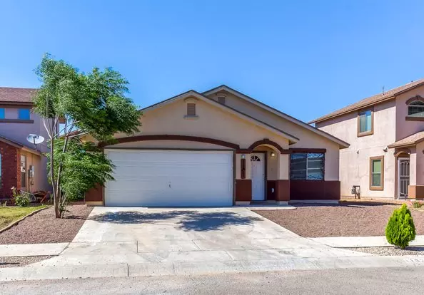 Beautiful Single Story Rental Home In Mesquite Hills Apartment for rent in El Paso, TX