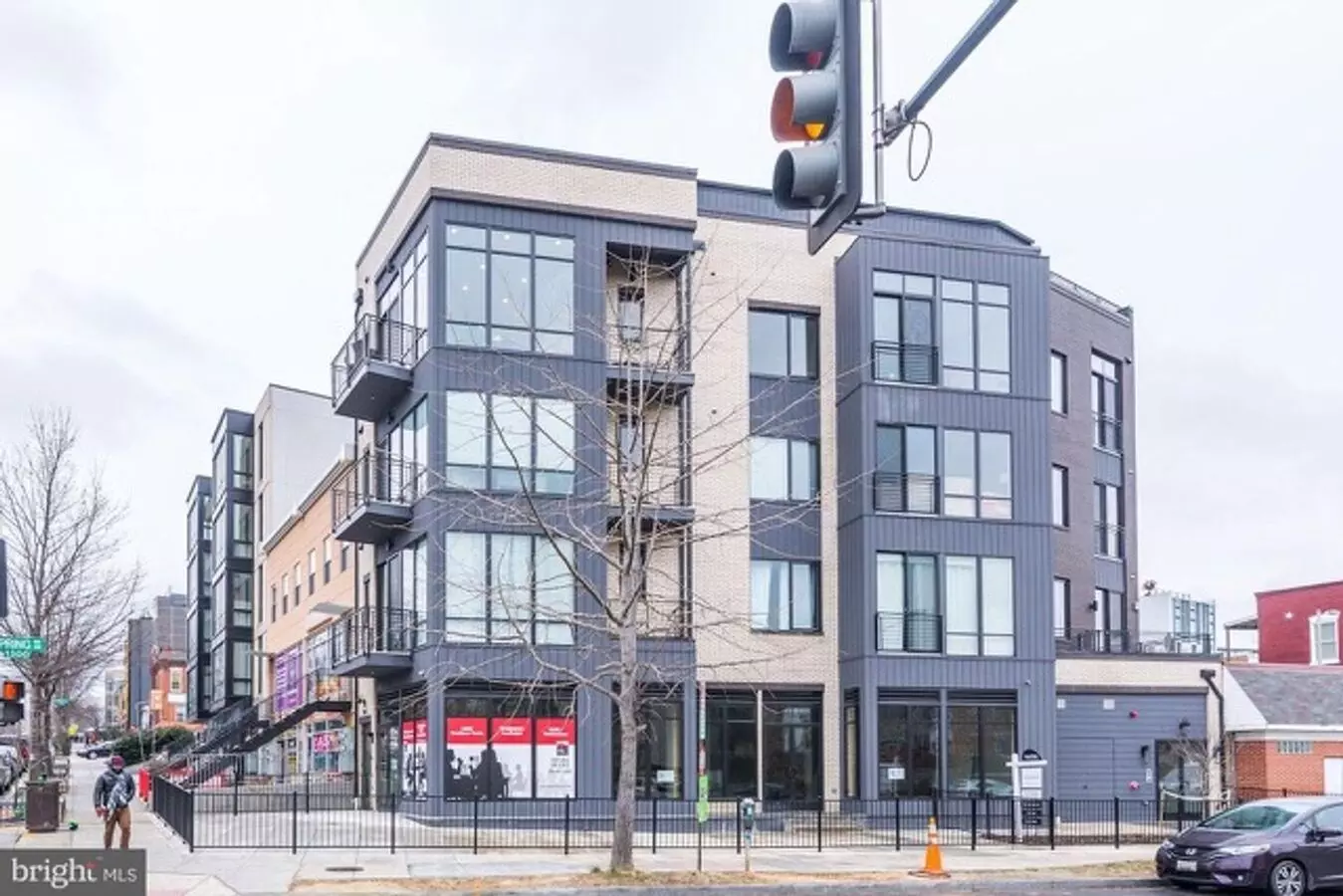 Stunning Contemporary Two-level Condominium With House for rent in Washington, DC