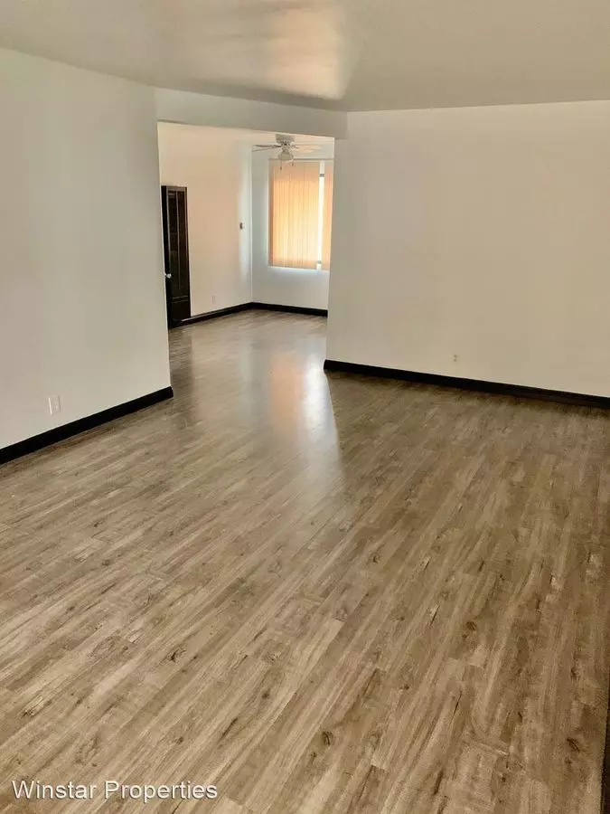 Manhattan Manor Llc Apartment for rent in Los Angeles, CA