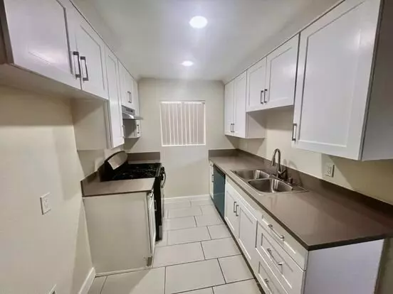Columbus Apartments Apartment for rent in North Hills, CA Columbus Apartments Apartment for rent in North Hills, CA
