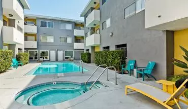 3 of 56 Addison Arms, Lp Apartment for rent in Sherman Oaks, CA
