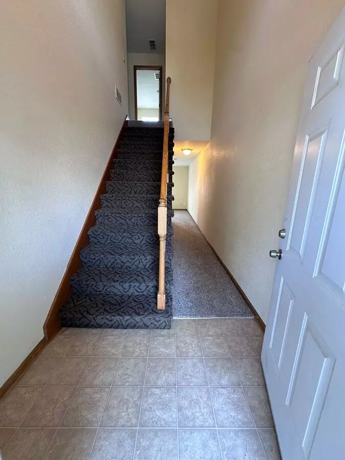 Ad-32 Apartment for rent in Blue Springs, MO