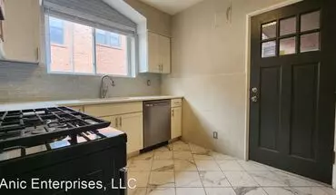 3 of 44 7512 Cromwell Apartment for rent in Clayton, MO