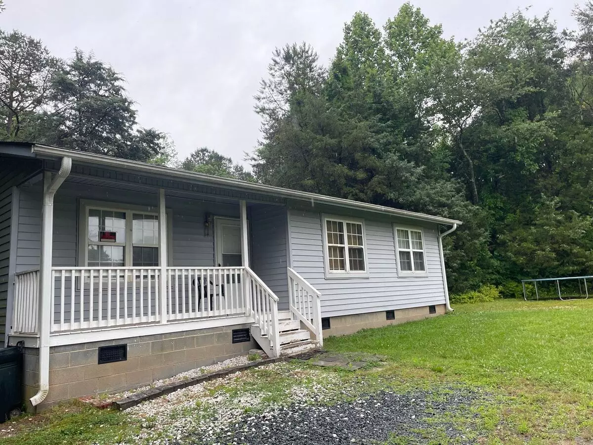 8785 Lasater Rd House for rent in Clemmons, NC
