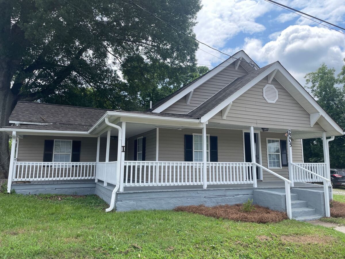 2205 Cole Rd Winstonsalem, NC House for Rent | Rentable