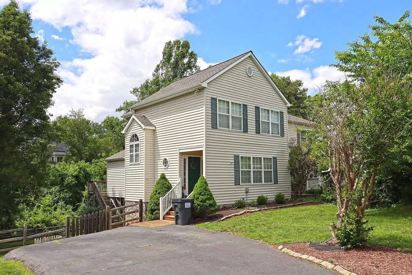 Pet-friendly Lake Reynoia Home With Fenced Yard House for rent in Charlottesville, VA
