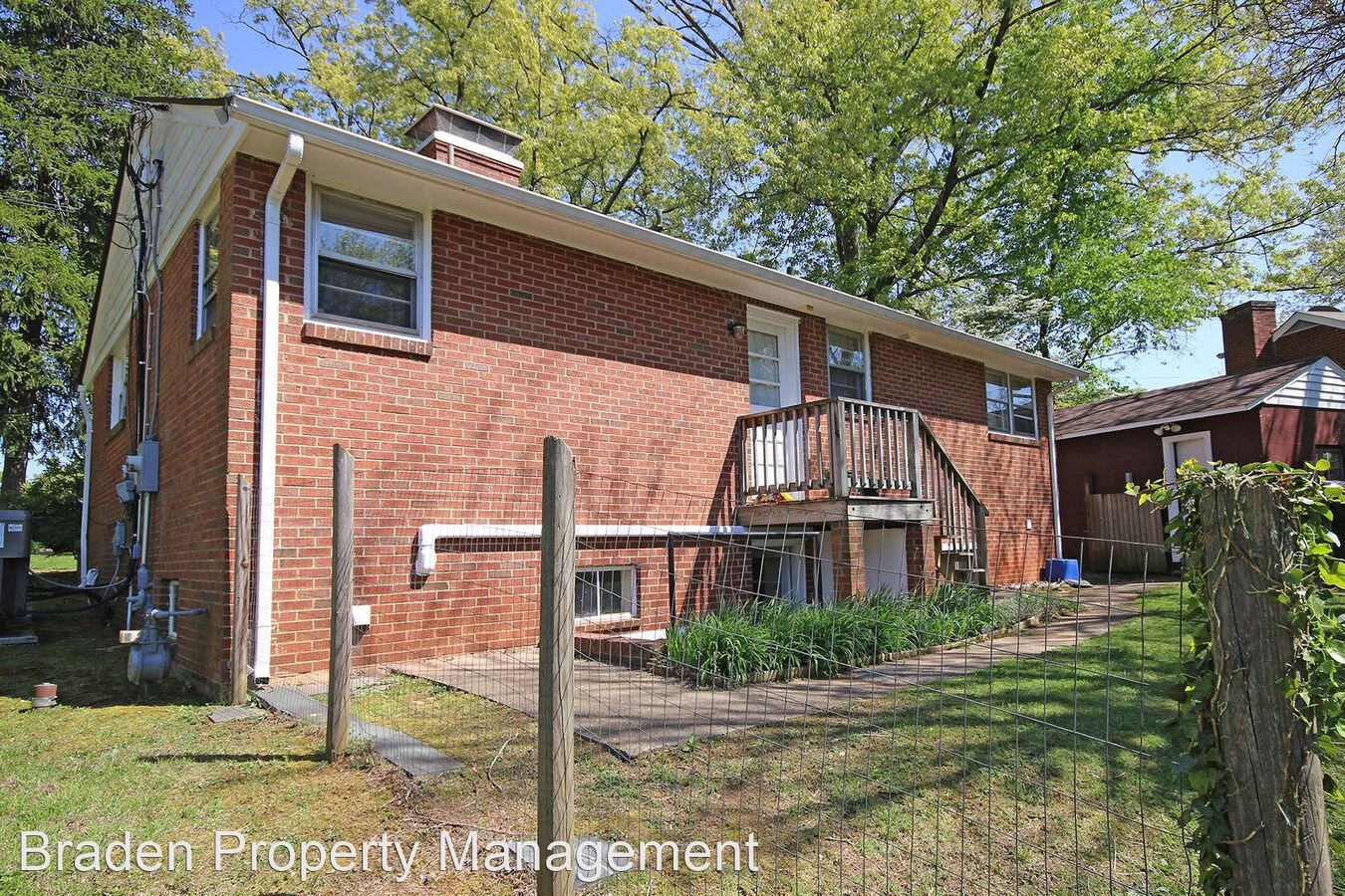 Ridge Rd Forest Ridge Rd 1401 Apartments Charlottesville, VA