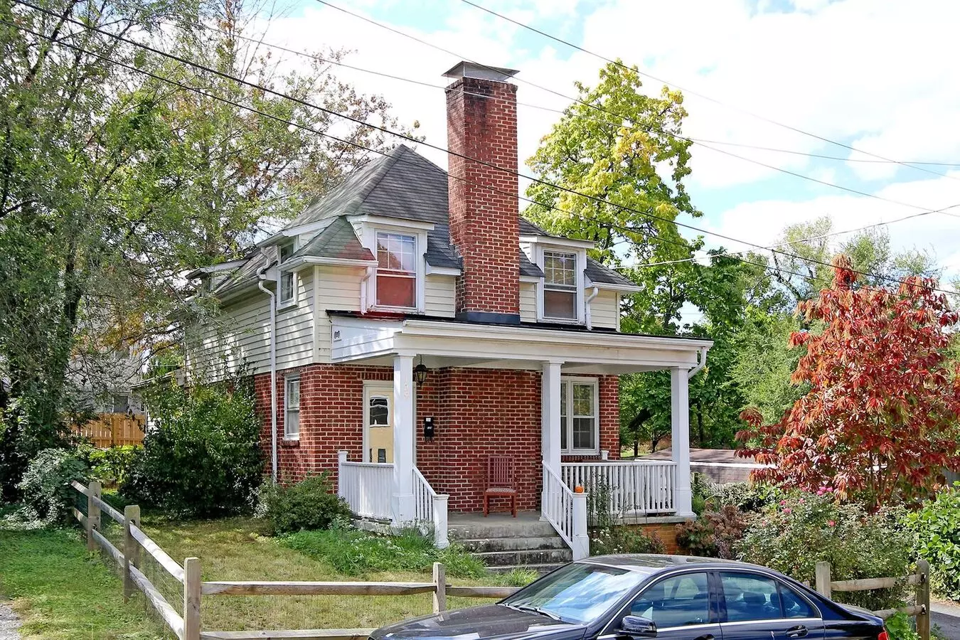Charming Student-friendly Uva Home House for rent in Charlottesville, VA