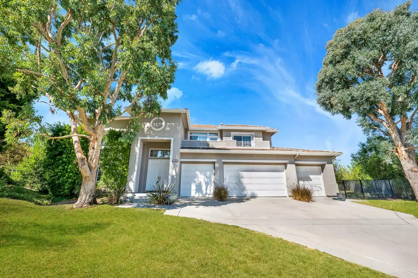Gated Estate And Entertainer's Dream! House for rent in Tarzana, CA