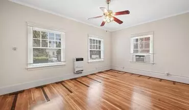 4 of 12 1611 Schrader Apartments (#810) Apartment for rent in Los Angeles, CA