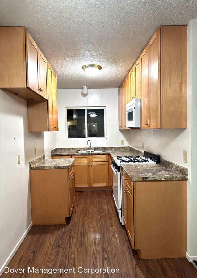 The Woodruff Apartments 17701 Woodruff Ave Bellflower, CA