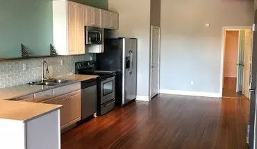 3 of 13 Penthouse Above Benny's Pizza House for rent in Lynchburg, VA