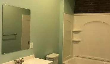 4 of 13 Penthouse Above Benny's Pizza House for rent in Lynchburg, VA
