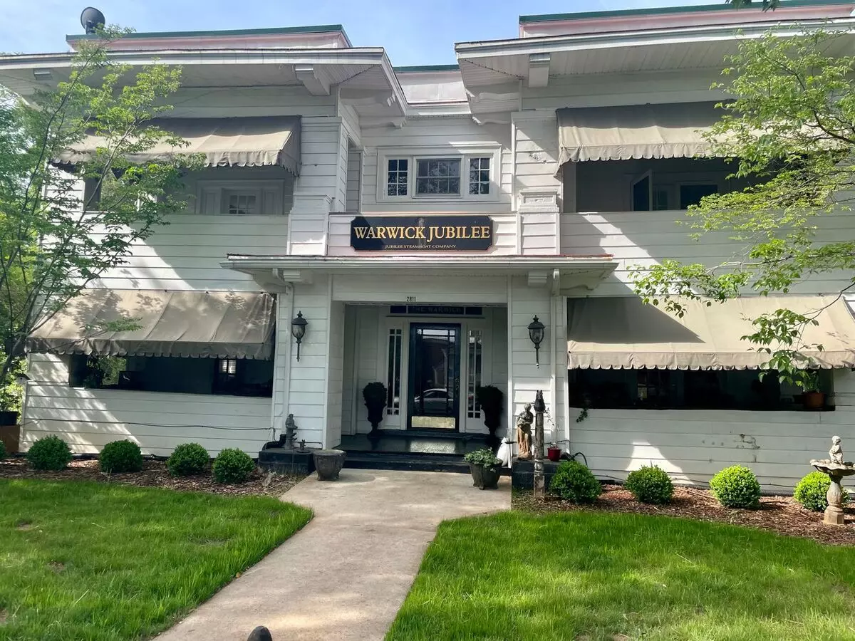 The Warwick Apartment for rent in Lynchburg, VA