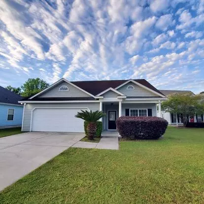 Luxurious And Spacious 3br/2ba Rental Home With Fenced Backyard In Valdosta, Ga Apartment for rent in Valdosta, GA
