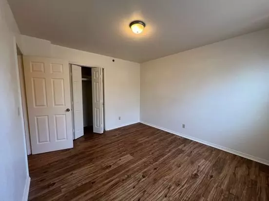 18-3a - 428 Kays Apartment for rent in Hollister, MO
