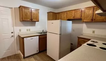 2 of 13 17-1d - 428 Kays Apartment for rent in Hollister, MO