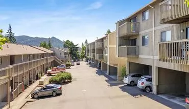 4 of 31 University Hills Apartment for rent in Bellingham, WA