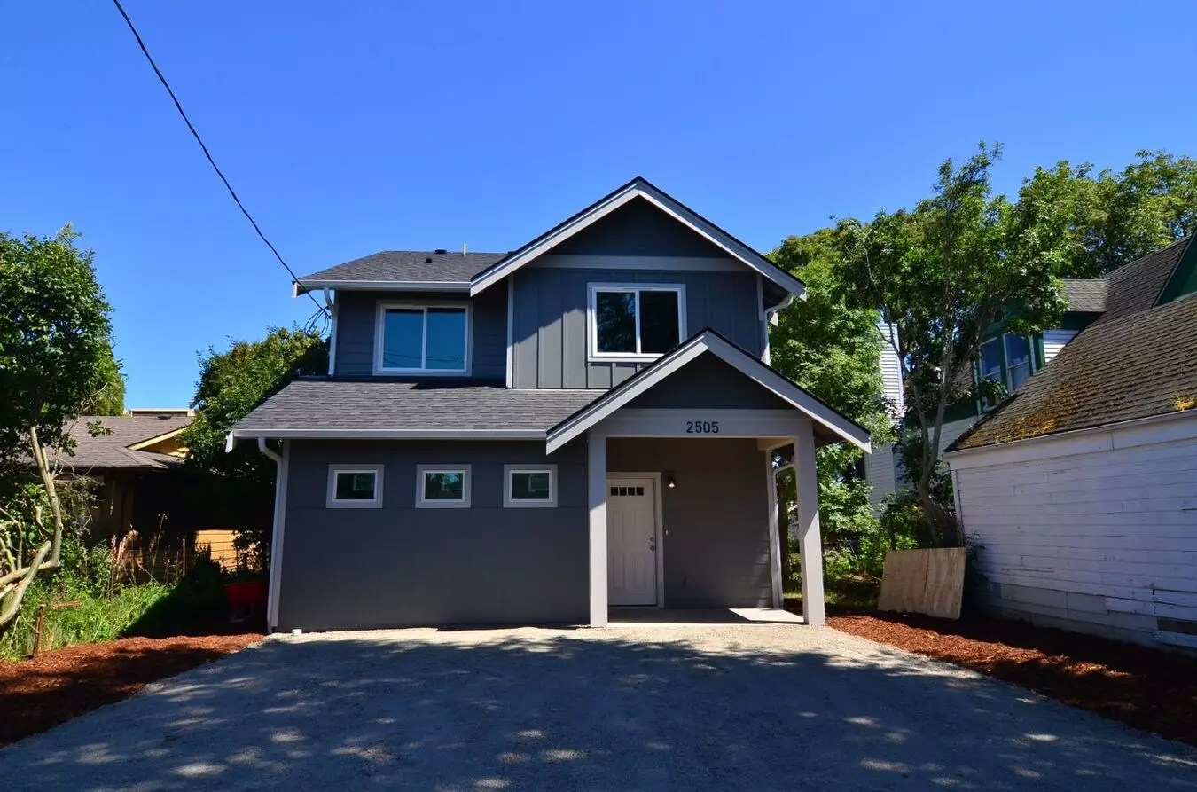 5 Bedroom, 2.5 Baths Home For Rent, Available In September House for rent in Bellingham, WA