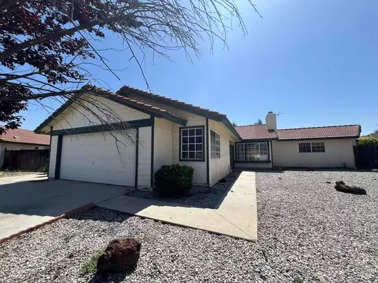 Amazing Home Near Domenigoni! Apartment for rent in Hemet, CA