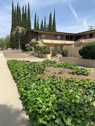630 &amp; 638 Silverwood Apartment for rent in Upland, CA