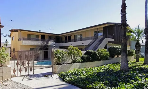 630 &amp; 638 Silverwood Apartment for rent in Upland, CA