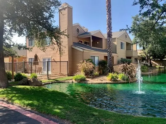 Beautiful Woodward Park 2/2 Apartment for rent in Fresno, CA
