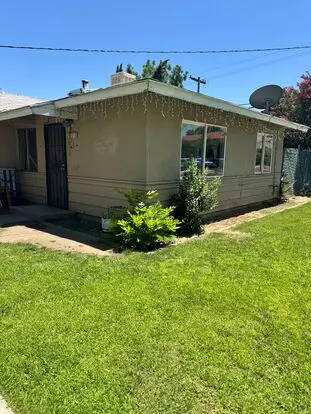 122-4506 E Iowa Ave Apartment for rent in Fresno, CA