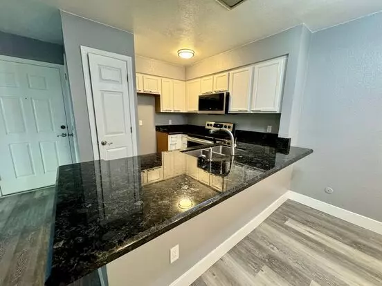 Cozy 2 Bedroom 1 Bath Available 09/01/2025 Apartment for rent in Fresno, CA