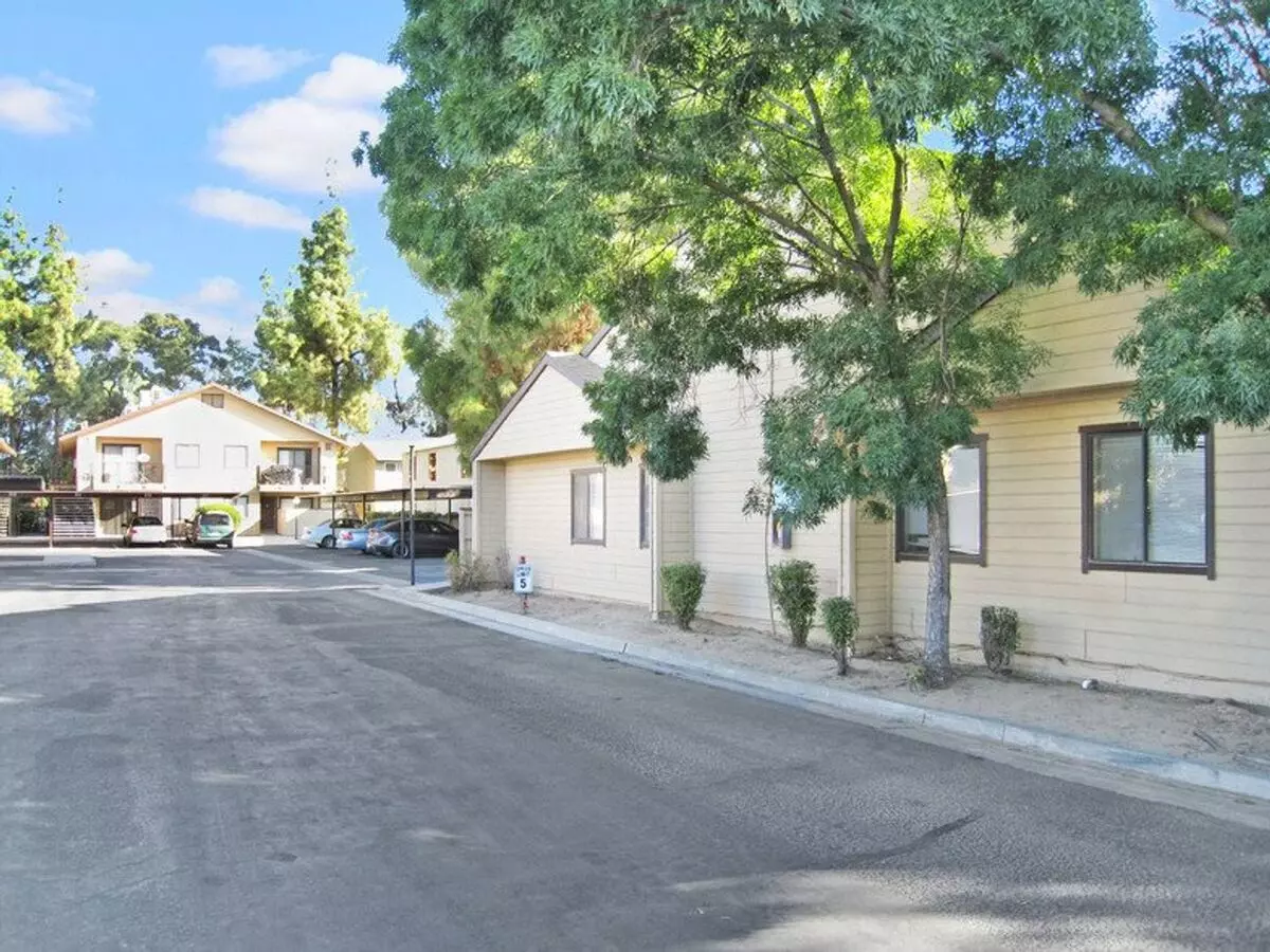Pontiac Way Apartments Apartment for rent in Fresno, CA