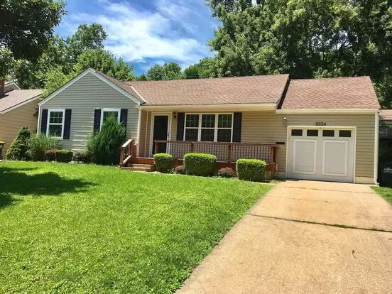 2 Bedroom 1 Bath House In Mission, Kansas Apartment for rent in Mission, KS 2 Bedroom 1 Bath House In Mission, Kansas Apartment for rent in Mission, KS