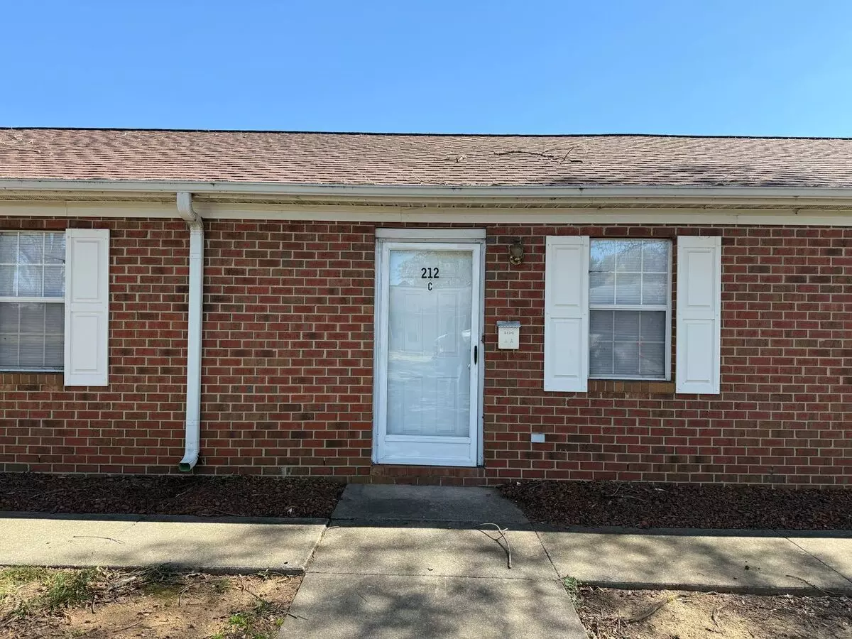 Two Bed, 1 Bath Flat In Graham Apartment for rent in Graham, NC