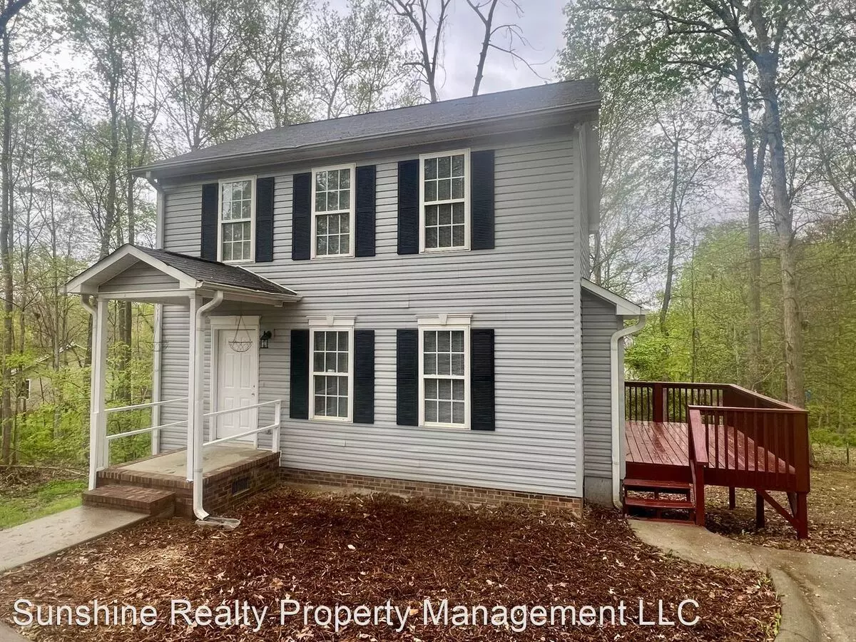 706 N Third St House for rent in Mebane, NC