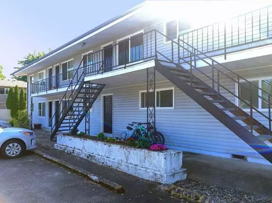 339 &amp; 365 JACKSON Apartment for rent in Monmouth, OR