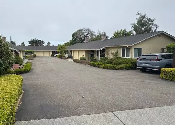 Pine St Apartment for rent in Capitola, CA