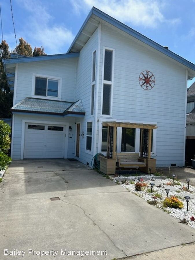 227 Center Ave Aptos, CA House for Rent Rentable