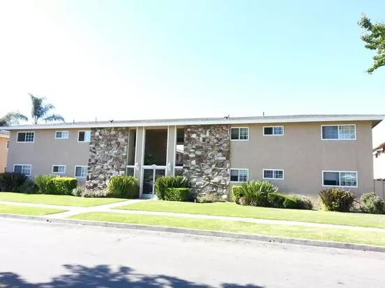4121 Fordham Apartment for rent in Los Alamitos, CA