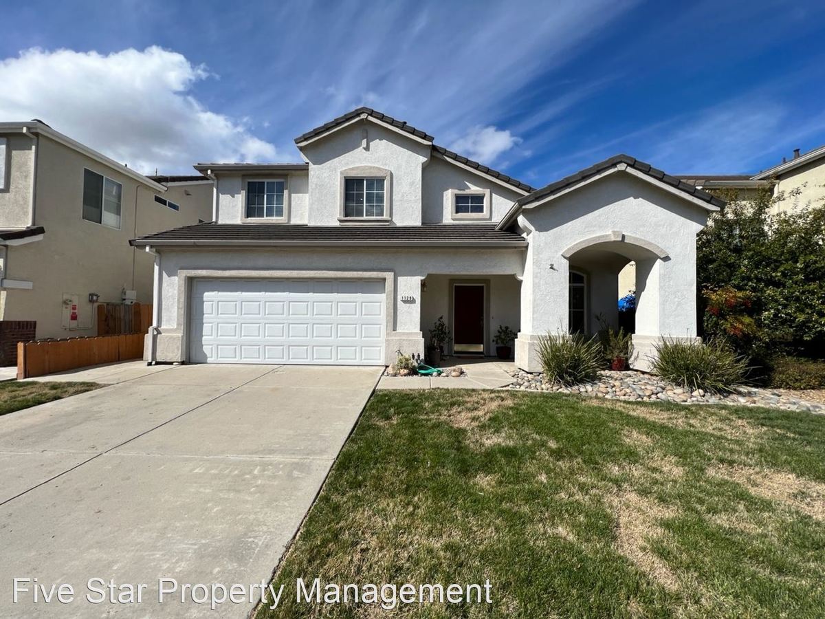 1129 Empire Ave Manteca, CA House for Rent Rentable