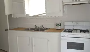 3 of 5 2 Br Home Walk To Nhhs House for rent in Wilmington, NC