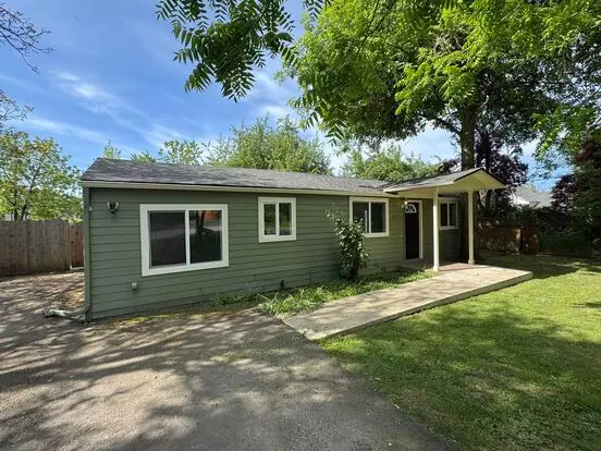 3 Bedroom House Off Coburg Road Apartment for rent in Eugene, OR 3 Bedroom House Off Coburg Road Apartment for rent in Eugene, OR