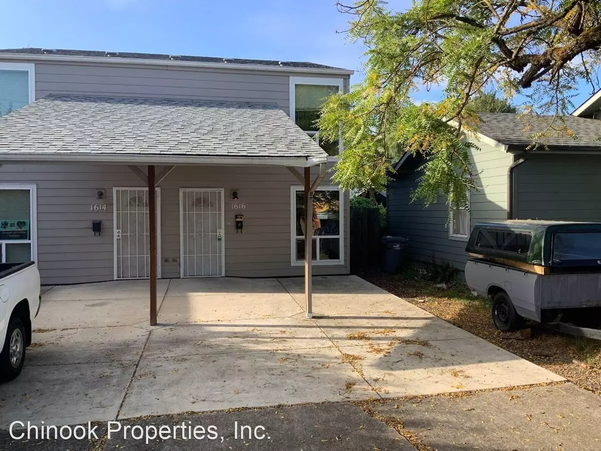 Duplex Near 8th &amp; Chambers Apartment for rent in Eugene, OR