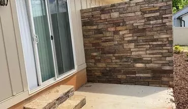 3 of 28 Court Square Town Home Duplex Apartment With Attached Garage Apartment for rent in Lincolnton, NC