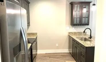 5 of 28 Court Square Town Home Duplex Apartment With Attached Garage Apartment for rent in Lincolnton, NC