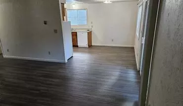 5 of 14 451 &amp; 452 E 14th #1-4 &amp; 447 E 15th Apartment for rent in Eugene, OR