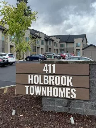 411Hol Apartment for rent in Creswell, OR