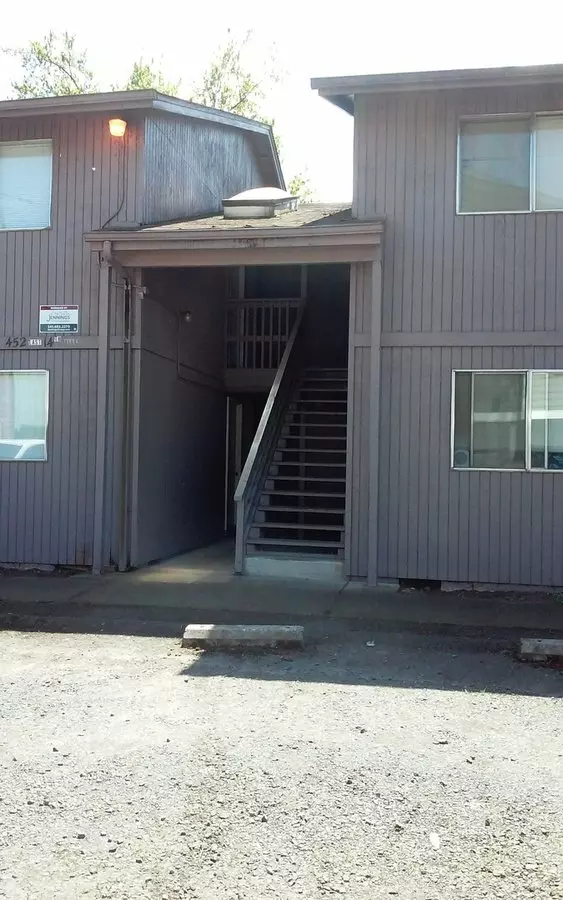451 &amp; 452 E 14th #1-4 &amp; 447 E 15th Apartment for rent in Eugene, OR