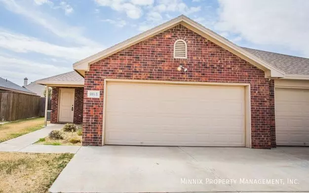 6804 Oakridge Ave Apartment for rent in Lubbock, TX