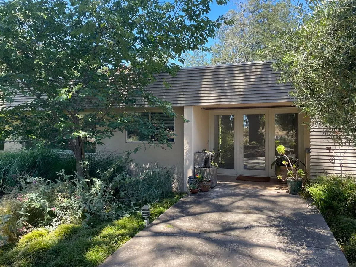 Alta Vista Ave Custom Home Available August 1!! House for rent in Santa Rosa, CA