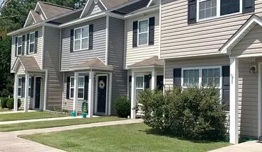 3 of 21 2 Br 2.5 Ba Raymonds Landing Hubert House for rent in Hubert, NC